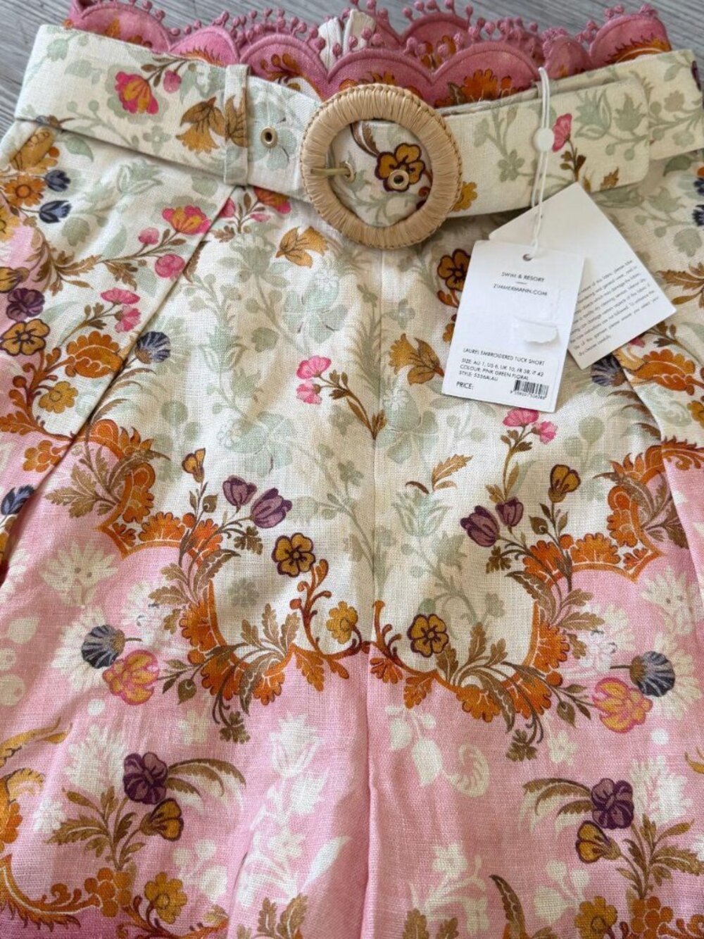 ✨ RARE — NWT Zimmermann “Laurel Embroidered Tuck Short” (Size 1)✨